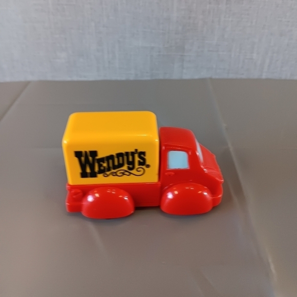 Vintage 1993 Wendy's restaurant Kids Meal Red And Yellow Toy Truck Advertising - Picture 3 of 7